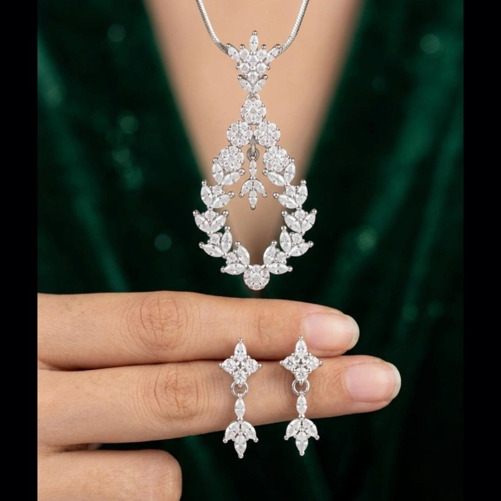 925 Sterling Silver Barlett Pendant With Earring