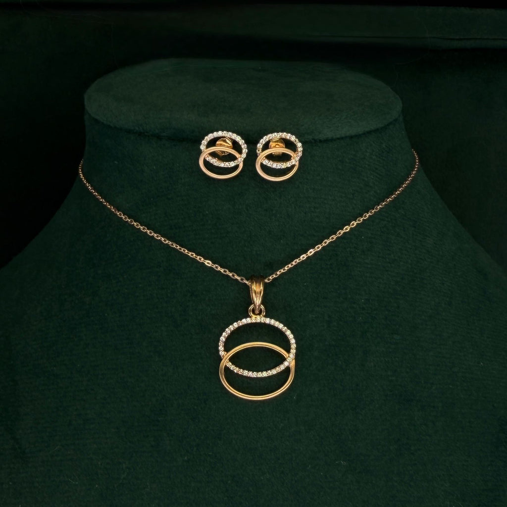 Sterling Silver Interlocking Circle Pendant with Earring