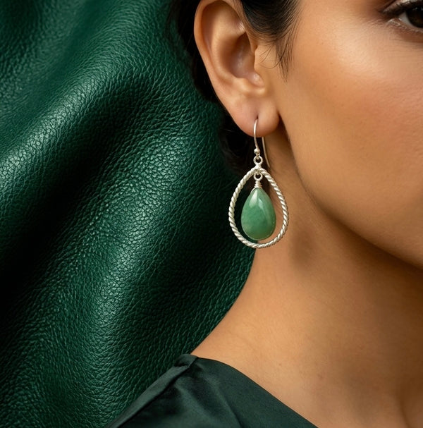 925 Sterling Silver Emerald Hanging Earring