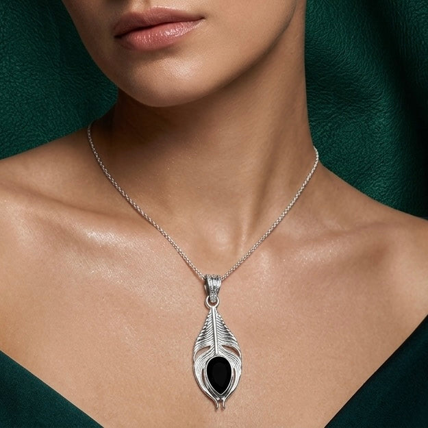 925 Sterling Silver Jewellery Leaf Shaped Pendant