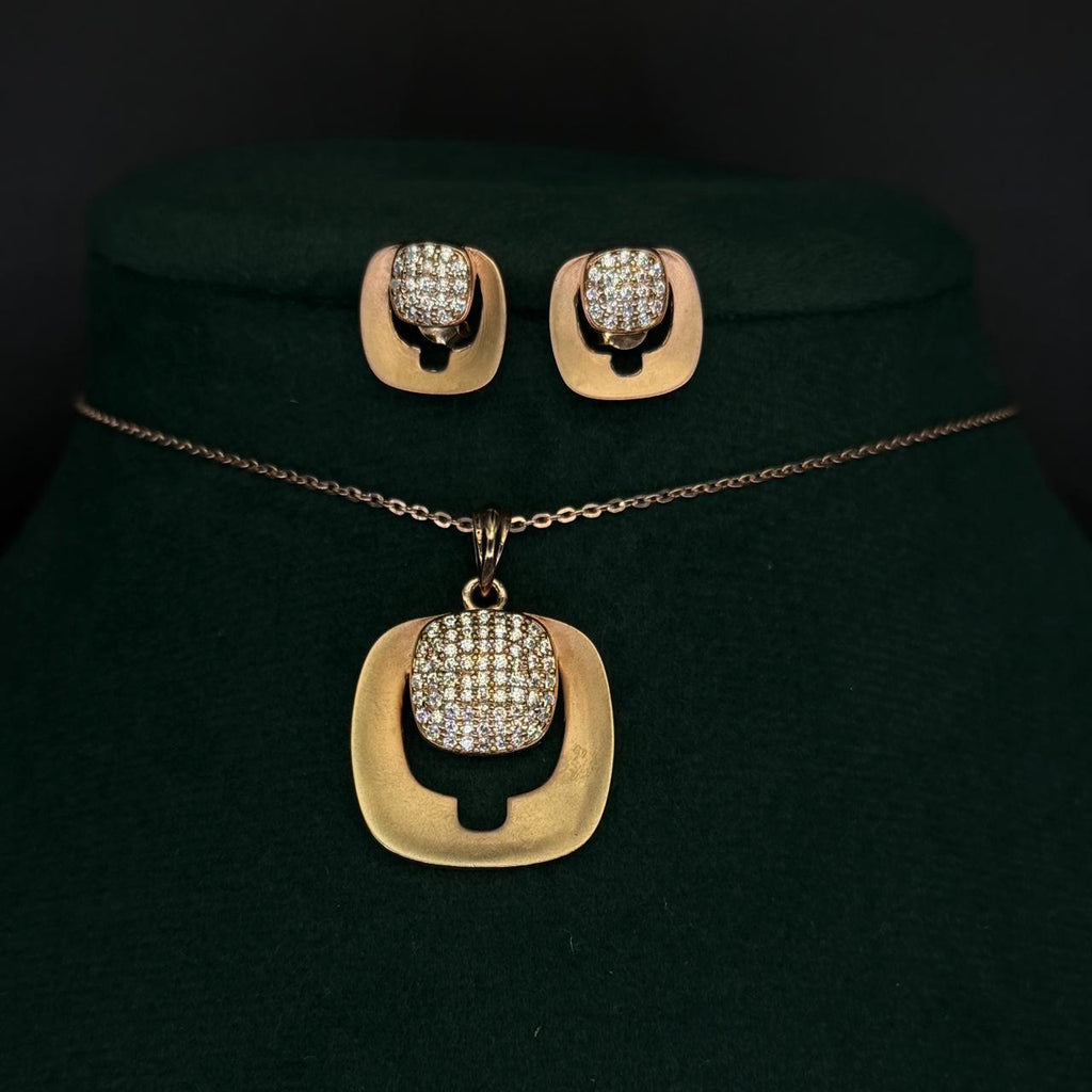 925 Sterling Silver Elegant Square Pendant with Earring