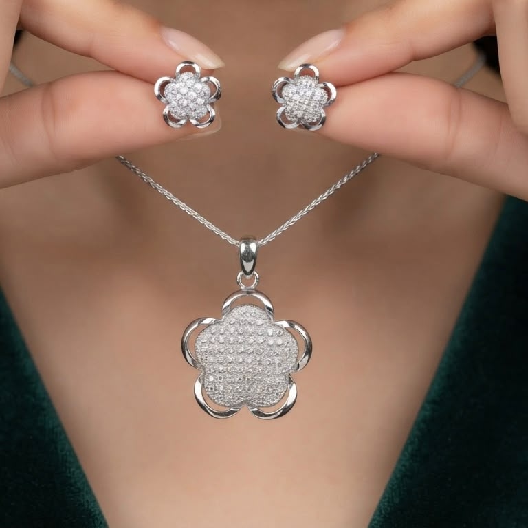 Flower Pendent Set