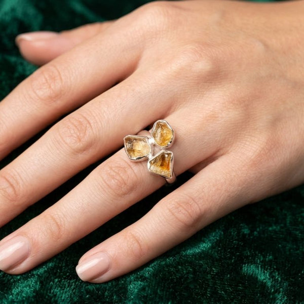 925 Sterling Silver Amber Colour Cut Stone Ring